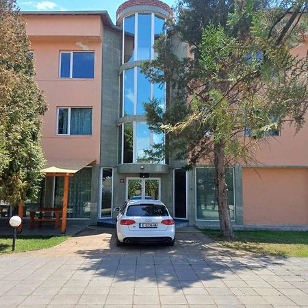 Отель Интернационал Kulata Экстерьер фото